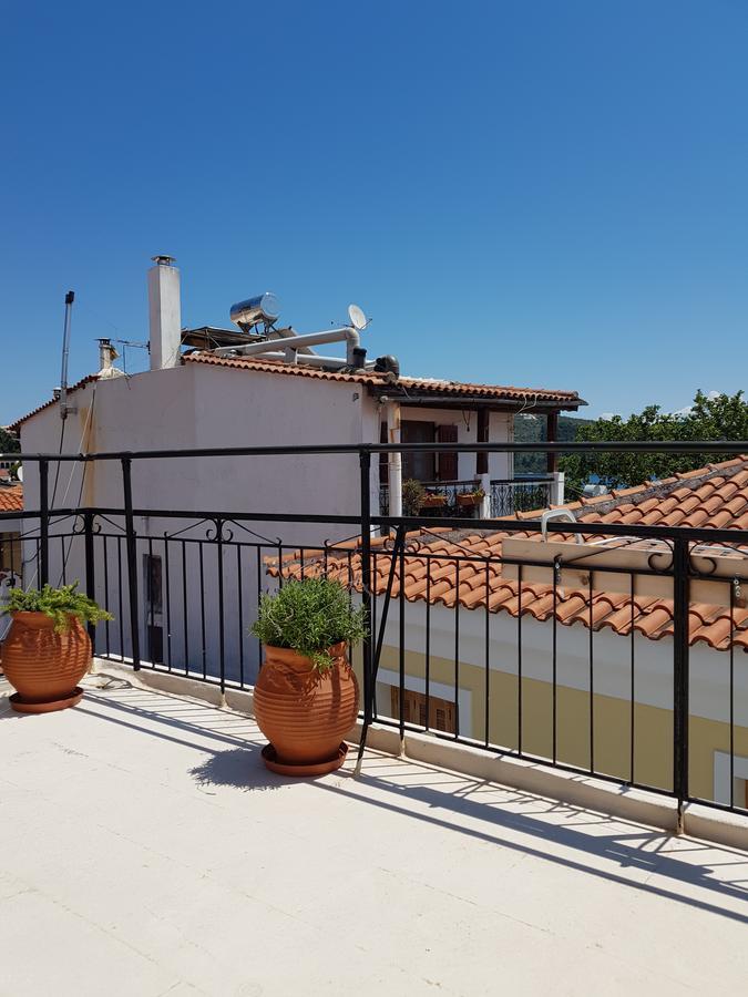 Sokaki Rooms Skiathos-stad Buitenkant foto