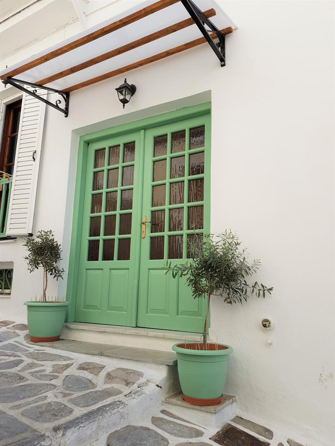 Sokaki Rooms Skiathos-stad Buitenkant foto